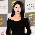 [댓글부탁해] 난 솔직히 아이유 <b>쉴드</b>도 쳐주곤 했지만