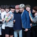[방탄소년단] 방탄 <b>실물</b>영접 한번만 하고싶다 싯.<b>파</b>