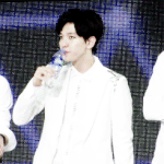 [EXO] 혐짤) 배쿄니 노림<b>수갑</b>짤