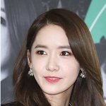 [댓글부탁해] 윤아 <b>vs</b> 쯔위 (최근 기사사진)