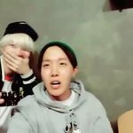 [방탄소년단] 근데 태태앱에서 민윤기 <b>손</b>으로입막고웃는거ㅠㅠㅠㅠㅠㅠㅠ
