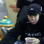 [방탄소년단] 아미들 <b>상대</b>는빅히트야