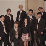[시우민] 교복에 스카프 두른 시우민 ㅋㅋ