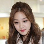 <b>송지은</b> 조보아 누구로 보임?