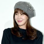 나이 <b>무색</b>하게 만드는 김정은