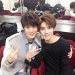 [EXO] 근데 재현이는 짤올리면 한명씩은 꼭 <b>영업</b>됨