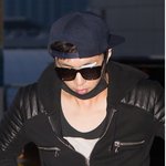 뽀얀 <b>속살</b>로 심장 저격한 엑소 저격수 레이.