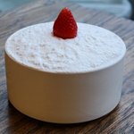 <b>설빙</b>에서 먹은 한딸기<b>설빙</b>  맛있더라구요~