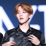 [EXO] <b>장미</b>