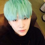 [방탄소년단] 경 민윤기 셀고<b>탈출</b> 축