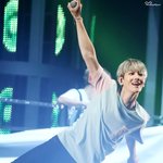 [백현] 백현이의 우 우 <b>우월</b>한 바디라인