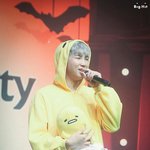 [방탄소년단] ㅅㄷ 오늘 <b>학교</b>에서 런 뮤비봤는데