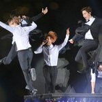 [EXO] ㅋㅋ애들 엄청 <b>신난거</b>사진찍힘