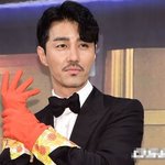 고무<b>장갑</b> 벗은 차줌마