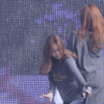 [댓글부탁해] <b>몸</b>매덕에 춤<b>선</b> 이쁜 여돌 갑 손나은 