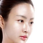 [건강] **생활 <b>속</b>에서 ‘<b>물</b>광피부’ 만드는 법**