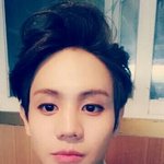 [댓글부탁해] 순하게 생긴 남자아이돌 누구있어ㅠㅠ