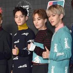[시우민] <b>민석</b>이 레드카펫