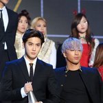 [EXO] 엑소 빅뱅 <b>투샷</b>