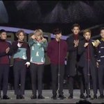 [시우민] 시우민 어제자 <b>양손</b>동기화
