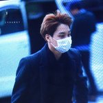 [카이] 종인이 <b>오나</b>봐