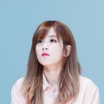 <b>똘망똘망</b>한 눈으로 올려다보는 아이돌