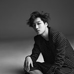 [카이] 나1론 9월호 종인이 로고없는 대<b>혜자</b> 고화질