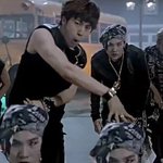 [방탄소년단] 석<b>진아</b> 울지말고 얘기해봐