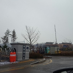 유치원.아파트앞 정비공장..