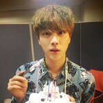 [방탄소년단] 석진이 <b>생일</b> 기사<b>사진</b>