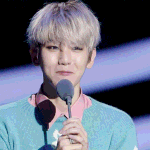 [백현] 마마 <b>갭</b> 백현 움짤