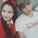 [EXO] <b>종현</b>이새끼 또 꼬리치네