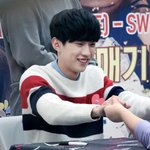 [드루와] 크리스마스 분위기 나는 아이돌노래