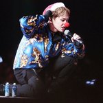 [시우민] 세상에서 가장섹쉬한 산타<b>베이</b>뷔~(시우민)