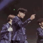 [댓글부탁해] 엑소 카이 <b>민망</b>스런 춤사위..