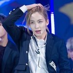 <b>중성</b>적인 매력의 남녀 신인아이돌