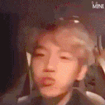 [백현] <b>분유</b>냄새나는 백현이  움짤