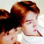 [EXO] <b>울</b><b>애기</b> 넘나하얗구귀여워
