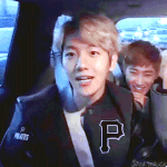 [백현] 백현이 V앱 <b>누누</b>슴 움짤