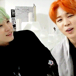 [방탄소년단] 솔직히 짐니랑 윤기가 둘 <b>사이</b> 어색해 보이지 않냐는 글...