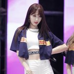 무대위 걸그룹의 <b>치명적</b> 매력