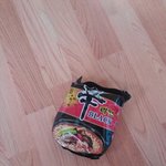 <b>불닭볶음면</b> ㅅㅂ
