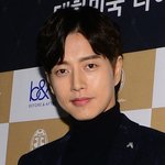 <b>여전</b>한 박해진의 세월호 팔찌