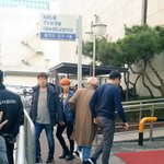 [방탄소년단] 뭐지..? 한명씩 따로 중간<b>외출</b>중..