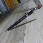 [방탄소년단] 아미들 나 샤프던졌는데 <b>바닥</b>에 꽂힘ㅋㅋㅋㅋ