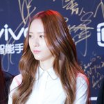 개인적으로 <b>흑발</b>,염색 다 잘어울리는 남녀아이돌