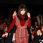 레드 시스루 입은 정소민