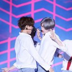 [팬픽] ㅋㅅ? ㅅㅈ? ) 이거 <b>위치</b>가 참..
