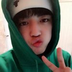 [EXO] 우이판 <b>셀카</b> <b>업</b>뎃 ㅋㅋ