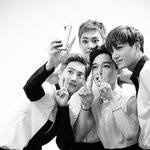 [시우민] 스엠<b>나우</b> 셀카가 풀렸다네~풀렸다네~(시우민)